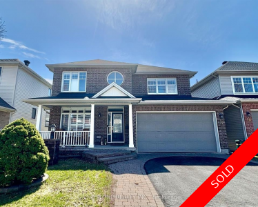 Barrhaven Detached: 4+2