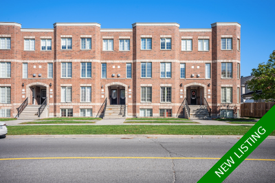 Barrhaven Stacked Condo for sale: 2 bedroom Stainless Steel Appliances, Glass Shower, Hardwood Floors (Listed 2025-10-15)